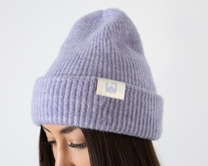 Beanie mit Label "AW Logo"